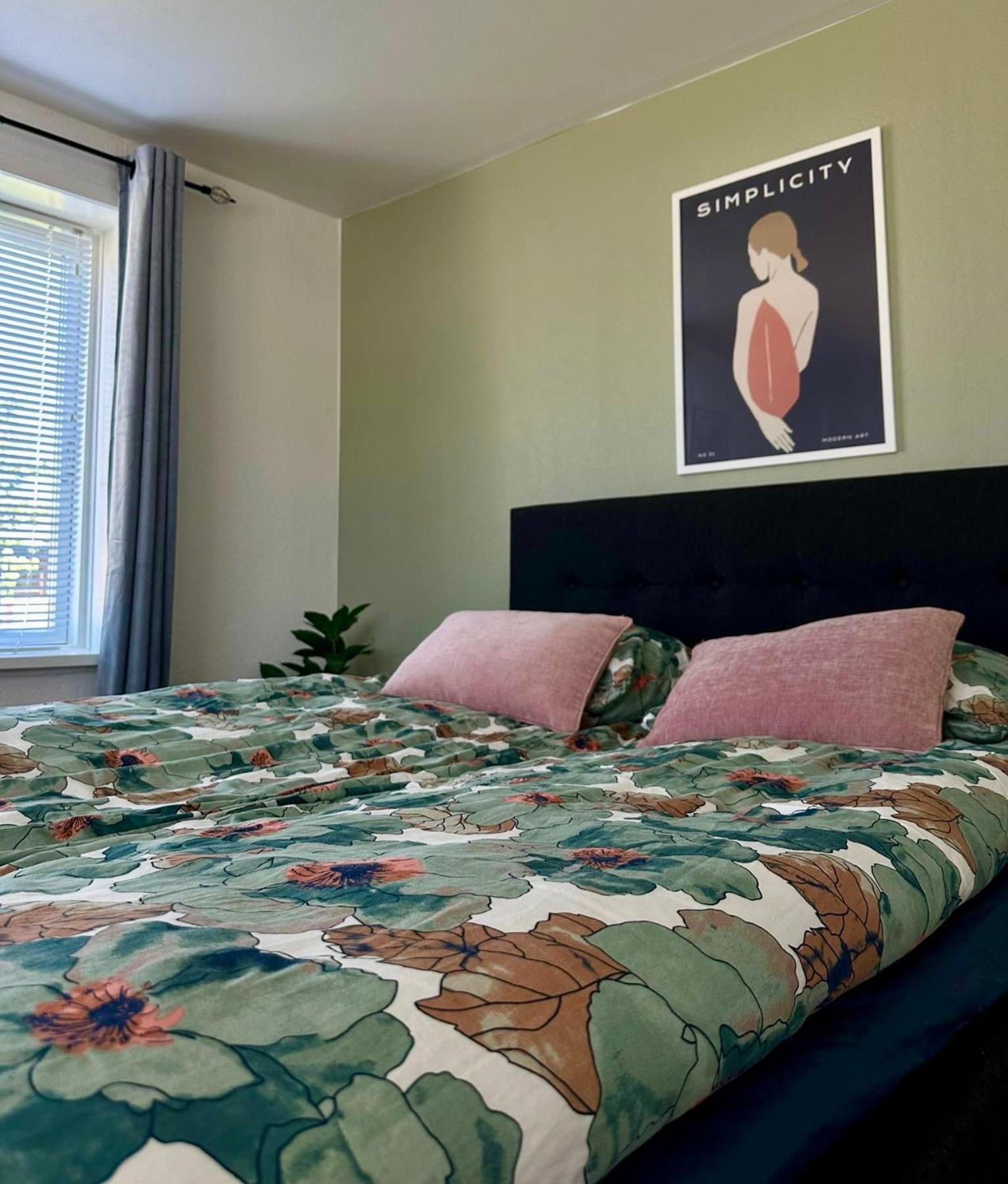 5 Minute Walk To Lego House - 50M2 Cozy Apartment- D Unit Billund Rom bilde